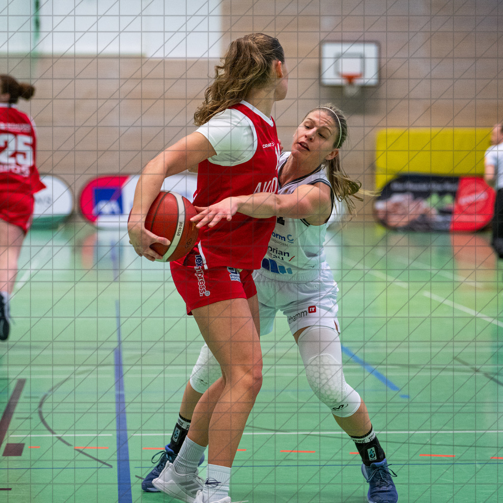 2. DBBL Nord 25/26 | Spieltag 13 | BBC Osnabrück vs. BG 89 Avides Hurricans | 21.12.25: 2. DBBL Nord 25/26 | Spieltag 13 | BBC Osnabrück vs. BG 89 Avides Hurricans / Osnabrück / Deutschland  //   CREDIT:www.bullenfotos.de, Martin König, Hörner Weg 40, D-49078 Osnabrück, +4917663732967 // Nutzung und Weitergabe nur zu den vereinbarten Zwecken. Presseanfragen an Ersteller. Alle Rechte beim Ersteller. Honorierung nach MFM. - Realisiert mit Pictrs.com