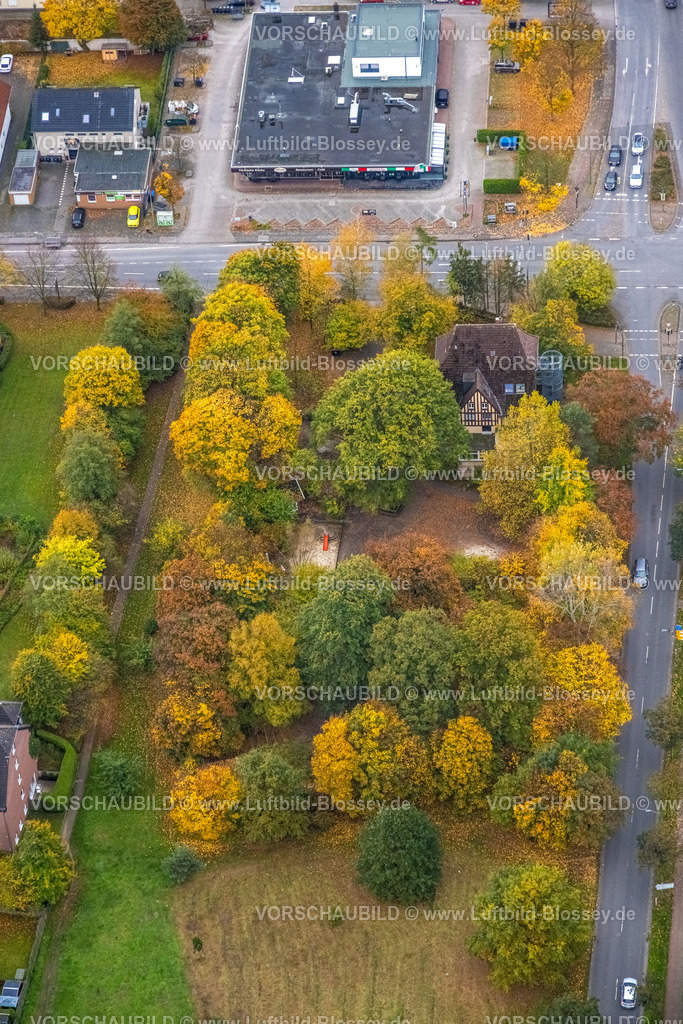 Hamm221011719 | Luftbild, Grünflächen Ostwennemarstraße, Kindergarten Villa Kunterbunt im Waldstück Ecke Alter Uentroper Weg, Herbstfarben, Uentrop, Hamm, Ruhrgebiet, Nordrhein-Westfalen, Deutschland,