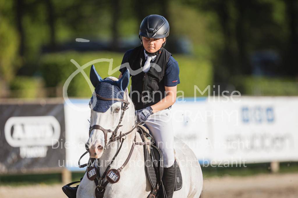 250501_MünsterHandorf_PonyTrophy-331 | Deine schönsten Turniermomente als professionelle Fotos! Entdecke hochwertige Pferdesport-Fotografie im Online-Shop. Jetzt Fotos finden & bestellen!