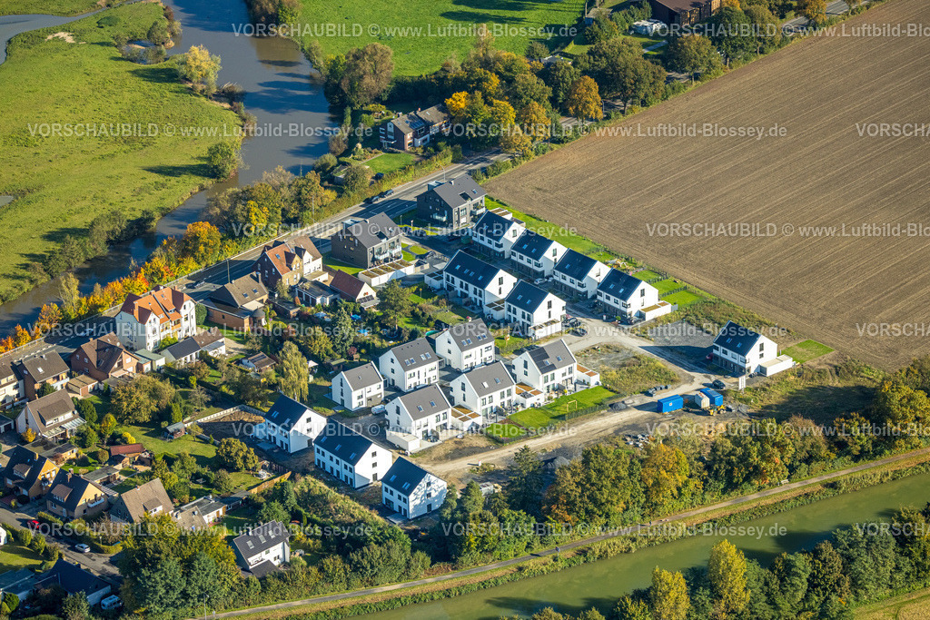 Hamm241007320 | Luftbild, Baustelle mit Neubaugebiet für Wohnhäuser Im Fuchswinkel an der Lippestraße / Friedrichsfeld zwischen Fluss Lippe und Datteln-Hamm-Kanal, Uentrop, Hamm, Ruhrgebiet, Nordrhein-Westfalen, Deutschland