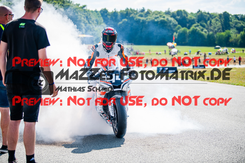 MaZZes_FotoMatrix_220724_0989 | Fotograf Mathias Schmid
Sportfotograf,
Eventfotograf,
Hochzeitsfotograf,
Portraitfotograf