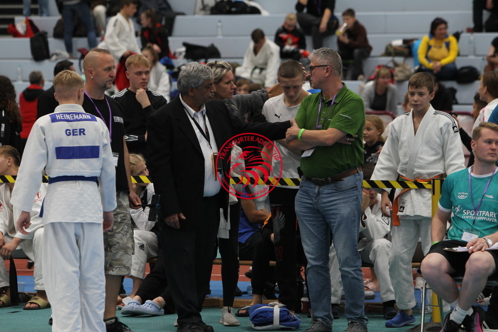 JT6F9354 | Fotos vom Adler Cup - Pictures from Adler Cup

Hier findet Ihr alle Eindrücke und großen Momente der Adler Cup Wochenenden. Here you will find all impressions and great moments of the Adler Cup weekends. - Realisiert mit Pictrs.com