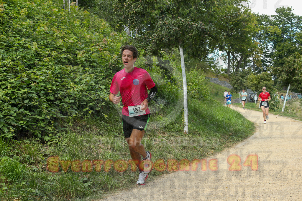 250824_1254_EX1_0907 | Sportfotografie im Rhein-Sieg Kreis, Köln, Bonn, NRW, Rheinland Pfalz, Hessen, etc. Unser Tätigkeitsfeld umfasst den Laufsport vom Volkslauf über den Marathon, Duathlon, Triathon bis zum Ultralauf wie Kölnpfad Ultra oder Schindertrail.