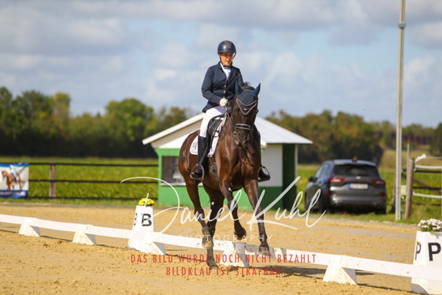 DKP45321 | Turniersportfotografie; Pferdefotografie; Dressurfotografie