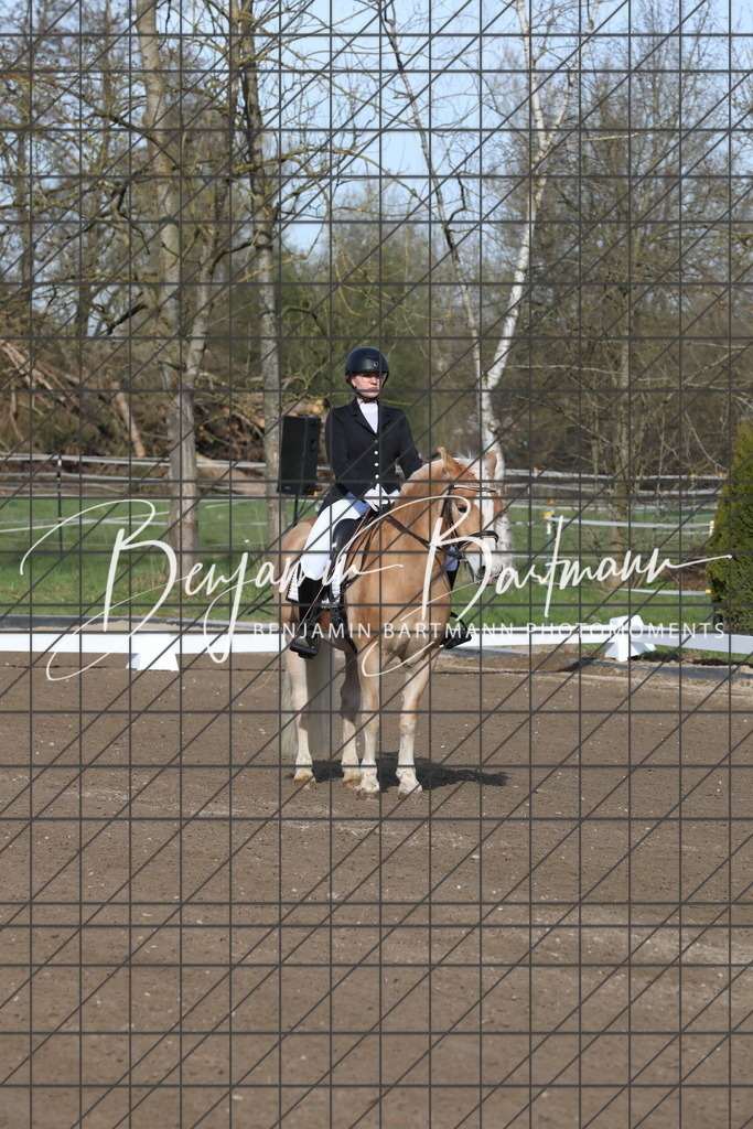 AZ2A2605 | Benjamin Bartmann Photomoments