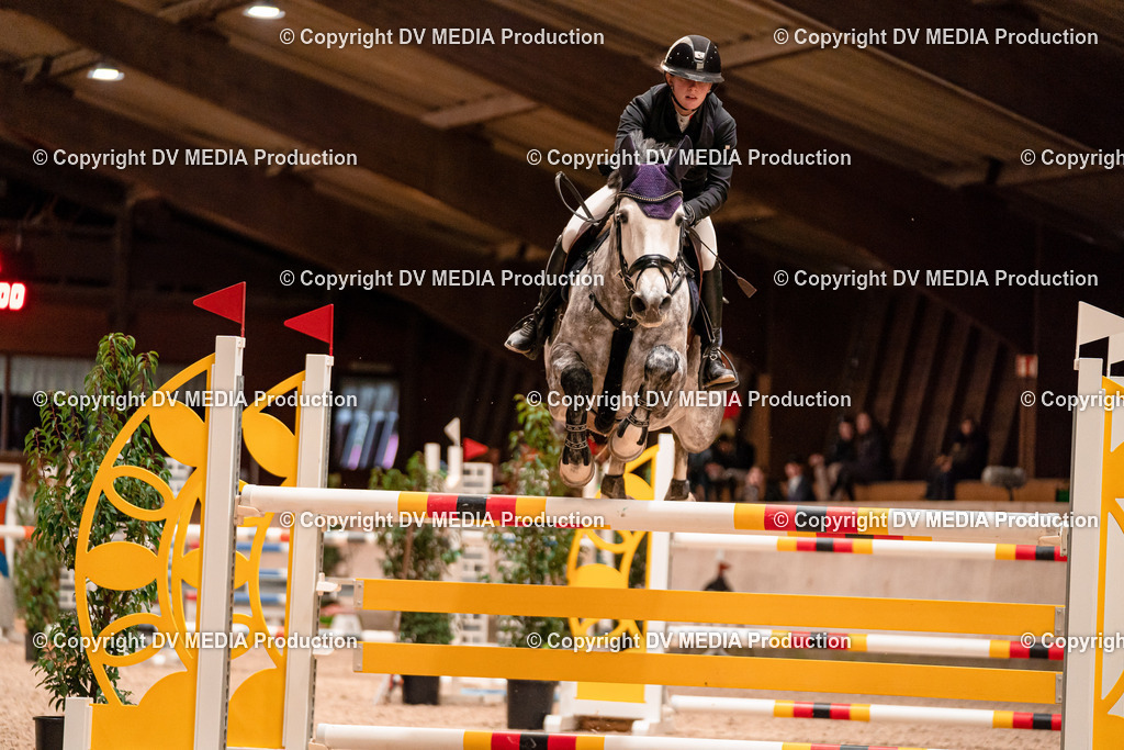 Springen Tag 1-633 | dv-media-shop - Realisiert mit Pictrs.com