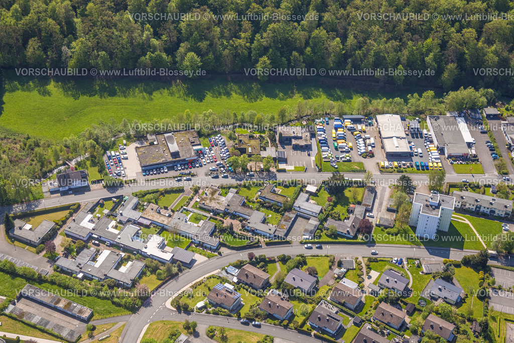 Meschede230500769 | Luftbild, Gewerbegebiet Im Schwarzen Bruch mit Autohäusern, Meschede-Stadt, Meschede, Sauerland, Nordrhein-Westfalen, Deutschland