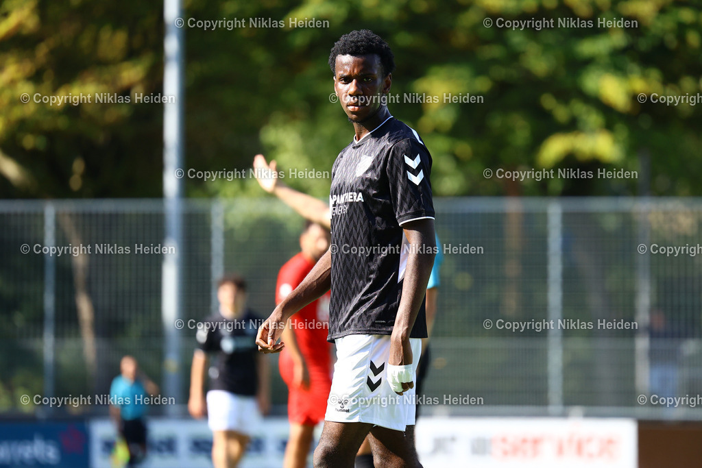 NH_Teutonia05_EimsbüttelerTV_OberligaHamburg_20092025 | #23 Elias Assiaw (Teutonia 05)Fußball I Herren I Gamesright Oberliga Hamburg I Saison 2025-2026  I 9. Spieltag I Teutonia 05 - Eimsbütteler TV I 20.09.2025 I Sportplatz Kreuzkirche