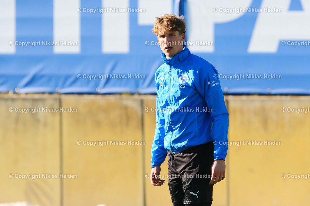 NH_HolsteinKiel_Training_19022025 | #23 Lasse Rosenboom (Holstein Kiel)Fußball I Herren I Training I Saison 2024-2025 I Holstein Kiel I 19.02.2025 I Citti-Fußballpark