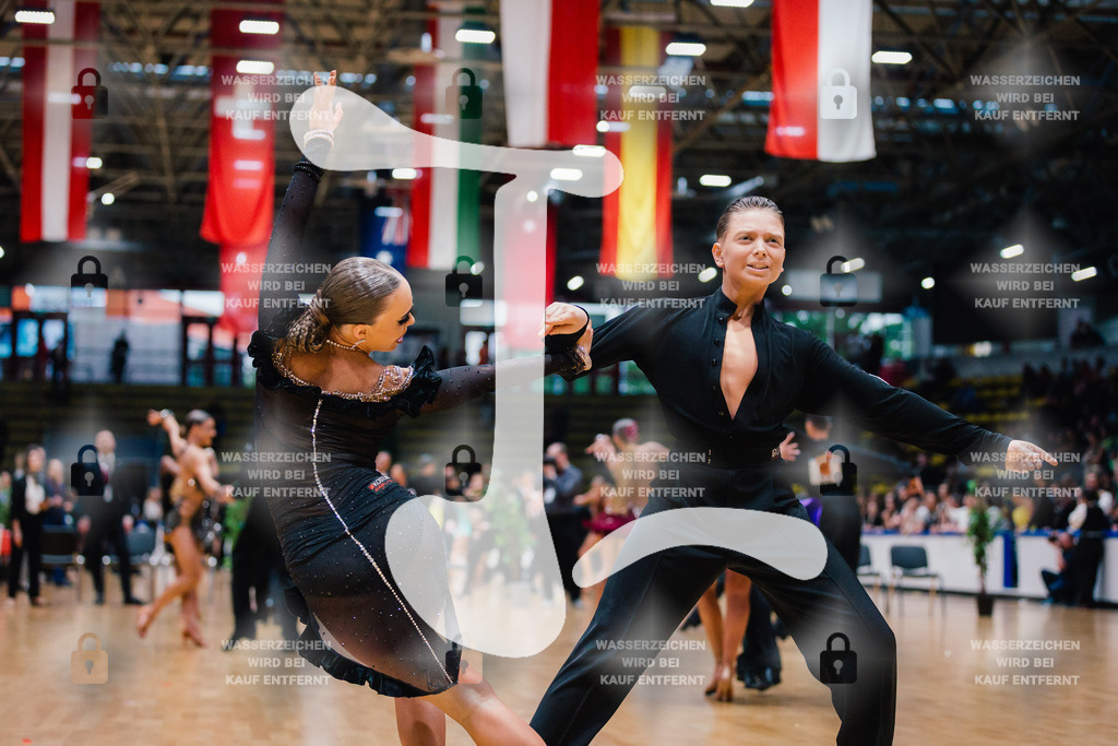 Hessen Tanzt WDSF Open Youth Latin 13th (14) Michael Bakscheev _ Julie Meck (Schwarz-Weiß-Club Pforzheim)-2025-05-17-1647 | Webshop for digital downloads and prints of dance sport, event & show photographer Julian Link - Realisiert mit Pictrs.com