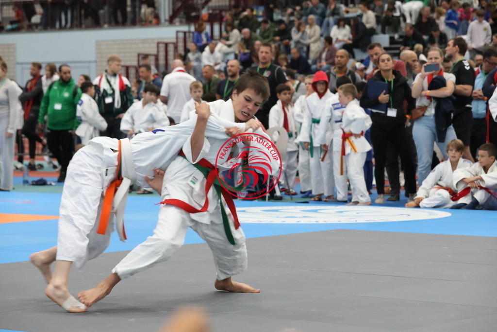 1J7A1764 | Fotos vom Adler Cup - Pictures from Adler Cup

Hier findet Ihr alle Eindrücke und großen Momente der Adler Cup Wochenenden. Here you will find all impressions and great moments of the Adler Cup weekends. - Realisiert mit Pictrs.com