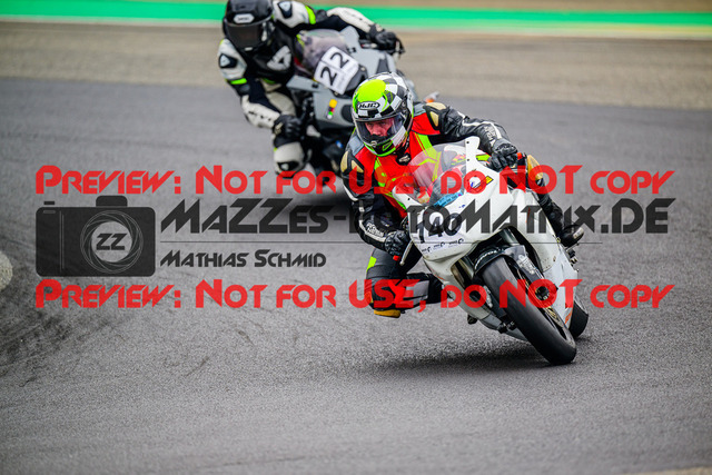 MaZZes_FotoMatrix_240804_6007705_3616 | Fotograf Mathias Schmid
Sportfotograf,
Eventfotograf,
Hochzeitsfotograf,
Portraitfotograf