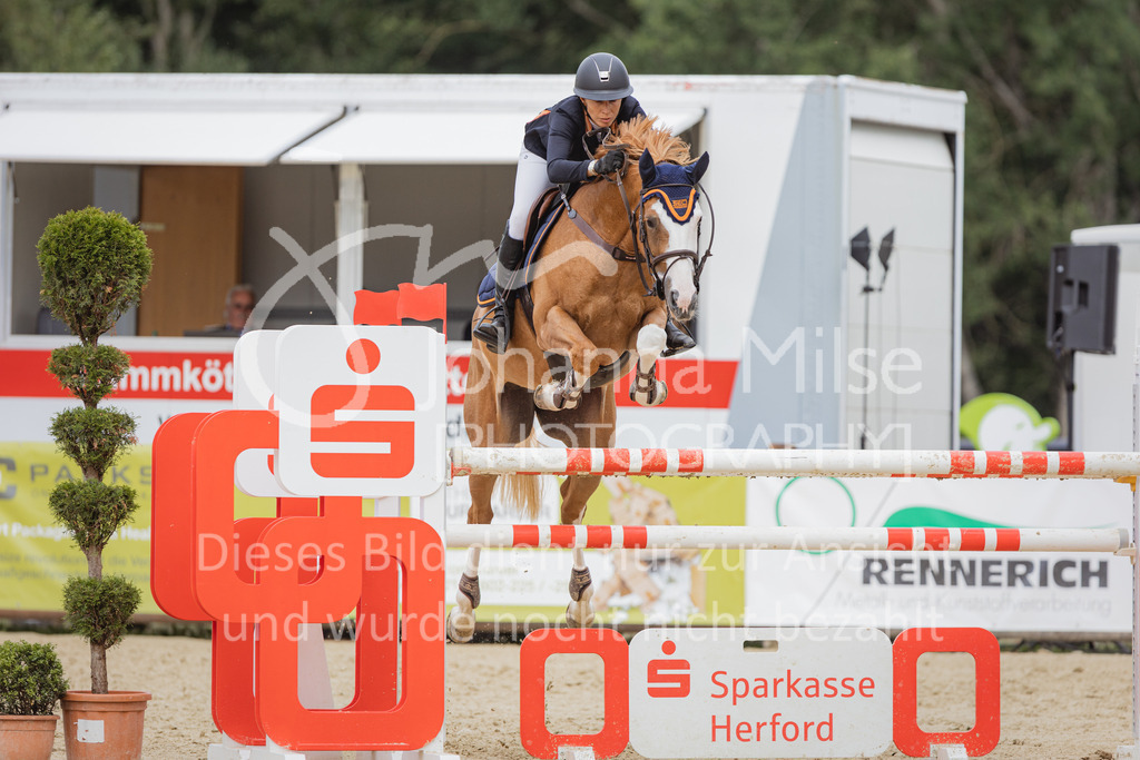 220729_BHO_GT_M2-Spr_1-262 | Deine schönsten Turniermomente als professionelle Fotos! Entdecke hochwertige Pferdesport-Fotografie im Online-Shop. Jetzt Fotos finden & bestellen!