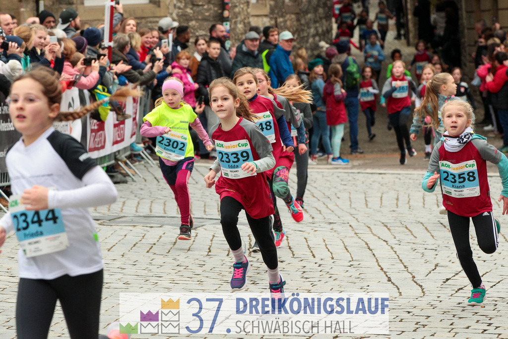 AOK JuniorCup 400m | 3Koenigslauf 2023 - Realisiert mit Pictrs.com