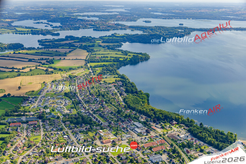 Luftbild der Stadt Ascheberg - Das Luftbild wurde 2025 vom UL-Flugzeug heraus erstellt ( keine Drohnenaufnahme ) - Hochauflösende Luftaufnahme - für Wandbilder und großformatige Ausdrucke geeignet. Das besondere Geschenk!Hier alle&nbsp;Infos zur Lizenzierung der LuftaufnahmeWir fliegen auch dieses Jahr wieder in Ihre Region um Luftbilder zu erstellen.- Luftbild anfragen