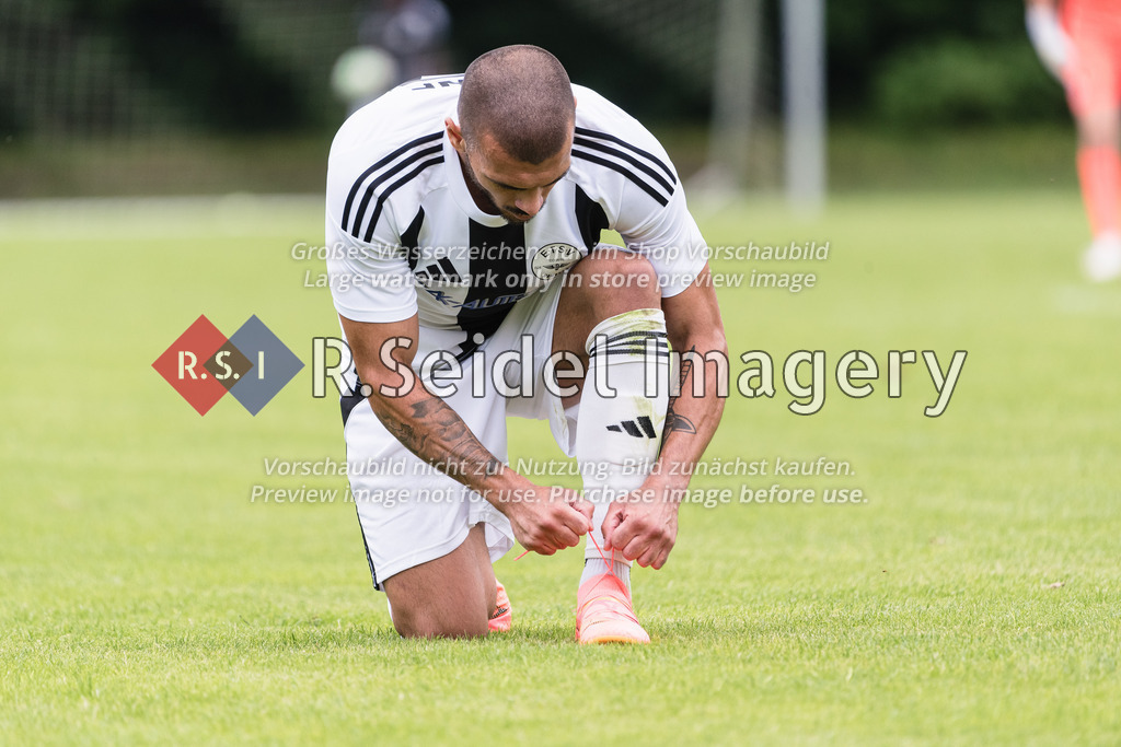 RS-1-059629 | Leon Heine (#17, ETSV)