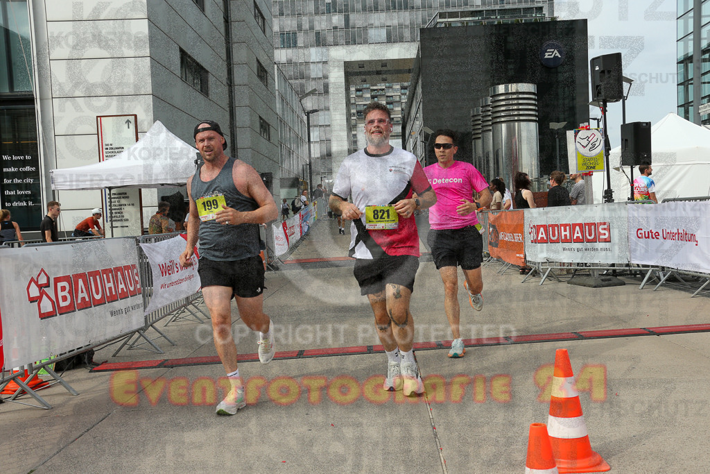 250920_1524_EX1_9311 | Sportfotografie im Rhein-Sieg Kreis, Köln, Bonn, NRW, Rheinland Pfalz, Hessen, etc. Unser Tätigkeitsfeld umfasst den Laufsport vom Volkslauf über den Marathon, Duathlon, Triathon bis zum Ultralauf wie Kölnpfad Ultra oder Schindertrail.