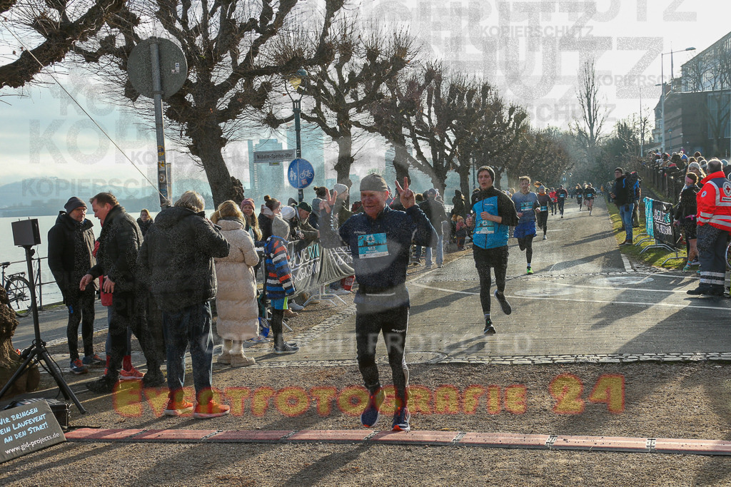 241231_1158_EX1_3209 | Sportfotografie im Rhein-Sieg Kreis, Köln, Bonn, NRW, Rheinland Pfalz, Hessen, etc. Unser Tätigkeitsfeld umfasst den Laufsport vom Volkslauf über den Marathon, Duathlon, Triathon bis zum Ultralauf wie Kölnpfad Ultra oder Schindertrail.