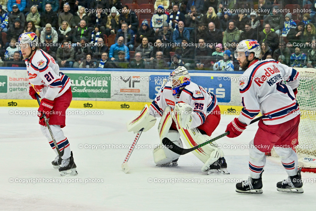 EC IDM WÄRMEPUMPEN VSV vs. EC Red Bull Salzburg | #21 Bourke Troy Wayne EC Redbull Salzburg, #35 TOLVANEN ATTE EC Redbull Salzburg, #4 Nienhuis Nash EC Redbull Salzburg, EC IDM WÄRMEPUMPEN VSV vs. EC Red Bull Salzburg, EC IDM WÄRMEPUMPEN VSV vs. EC Red Bull Salzburg am 17.01.2025 in Villach (Stadthalle Villach), Austria, (Photo by Bernd Stefan)