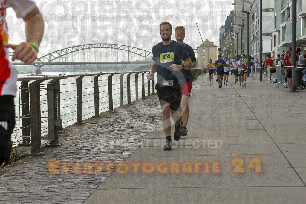 250920_1447_EX1_7602 | Sportfotografie im Rhein-Sieg Kreis, Köln, Bonn, NRW, Rheinland Pfalz, Hessen, etc. Unser Tätigkeitsfeld umfasst den Laufsport vom Volkslauf über den Marathon, Duathlon, Triathon bis zum Ultralauf wie Kölnpfad Ultra oder Schindertrail.