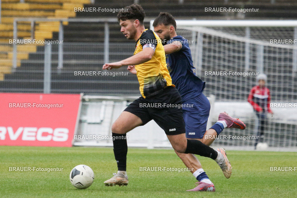 KFC Uerdingen - TSV Meerbusch | Krefeld, Deutschland, 07.12.25 Ole Päffgen (KFC Uerdingen) im Kampf um den Ball während des Oberliga Niederrhein Spiels zwischen KFC Uerdingen - TSV Meerbusch im Krefelder Grotenburg Stadion am 07. Dezember 2025 in Krefeld (Foto von Ralph Görtz / Brauer-Fotoagentur)