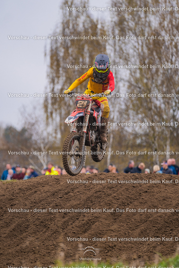 20260412_MCCBensdorf-2030 | Sportfotografin aus Berlin-Brandenburg mit Fokus auf Motocross. Ich halte deine sportliche Leistung und echte Emotionen auf und neben der Strecke professionell fest. Entdecke die Fotos von deinem Rennen und bestelle sie direkt hier im Shop.