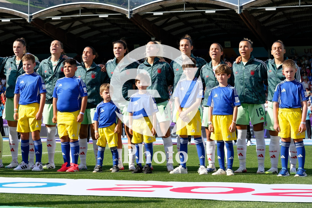 Belgium v Italy - UEFA Women's EURO 2025 Group B | SION, SWITZERLAND - JULY 3: Italy during national anthem before the UEFA Womens EURO 2025 Group B match between Belgium and Italy at Stade de Tourbillon on July 3, 2025 in Sion, Switzerland. (Photo by Giuseppe Velletri/Sports Press Photo/Getty Images)