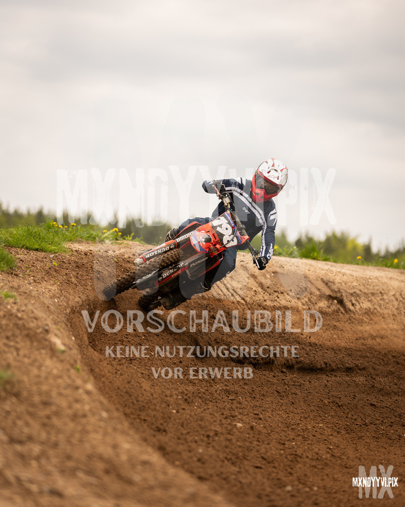 866A5749 | mxndyyvipix