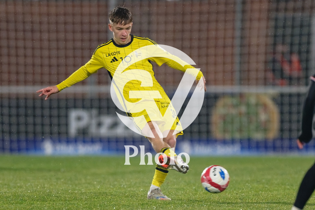dieci Challenge League - FC Stade Nyonnais v Neuchatel Xamax FCS |  during the dieci Challenge League match between FC Stade Nyonnais and Neuchatel Xamax FCS at Centre sportif de Colovray in Nyon, Switzerland