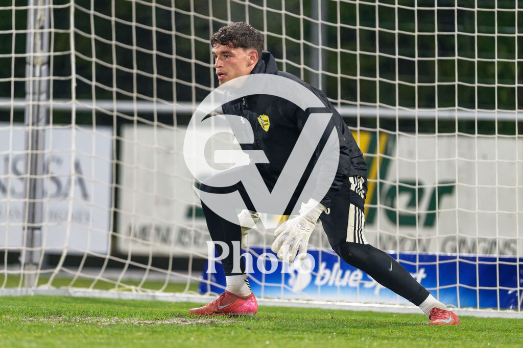 dieci Challenge League - FC Stade Nyonnais v Neuchatel Xamax FCS |  during the dieci Challenge League match between FC Stade Nyonnais and Neuchatel Xamax FCS at Centre sportif de Colovray in Nyon, Switzerland