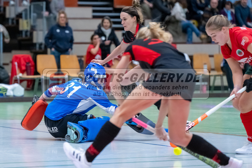 HK_20241214_100082 | 2. Bundesliga Halle Damen Crefelder HTC - DSD Düsseldorf am 14.12.2024 Halle Glockenpitz, Krefeld ,