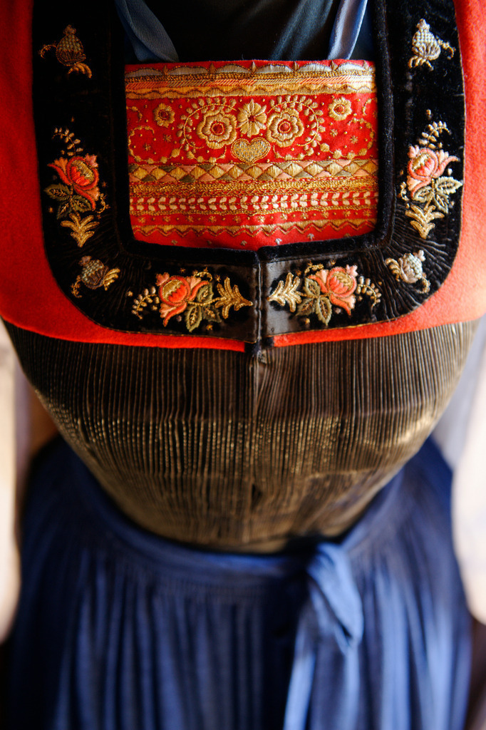 Trachtenkleider | Schwarzenberg, Austria - July 31, 2012: Heimatmuseum Schwarzenberg im Bregenzerwald;  Trachtenkleider. - Realisiert mit Pictrs.com