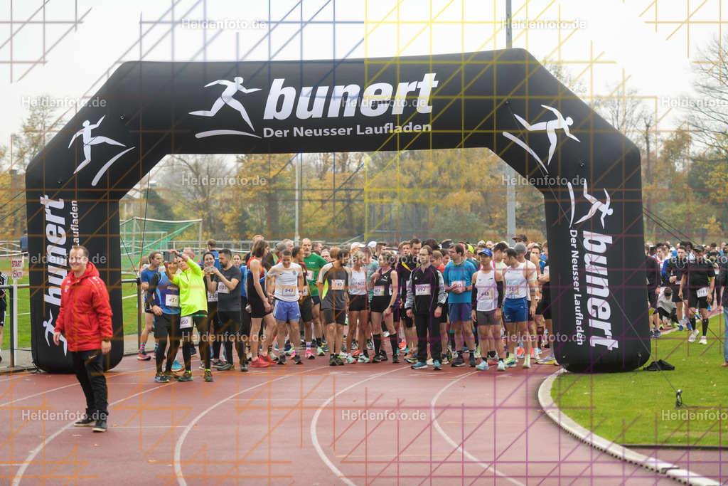 Neusser Erftlauf 2025  | 15km Neusser Erftlauf 2025 Foto: Heldenfoto.de
