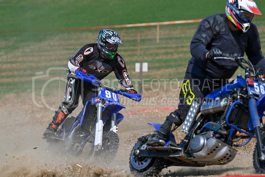 Motortrotti-Rennen Buch am Irchel - 19. August 2023 | Motortrotti-Rennen Buch am Irchel
Buch am Irchel, Kt. Zürich
Bild: Sportfotografie Markus Aeschimann | www.markus-aeschimann.ch - Realisiert mit Pictrs.com