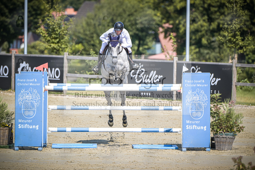 DOS_0208 | Entdecke hochwertige Reitturnierfotos von Foto Oger. Professionell, emotional und authentisch – jetzt Lieblingsmomente im Shop bestellen. - Realisiert mit Pictrs.com