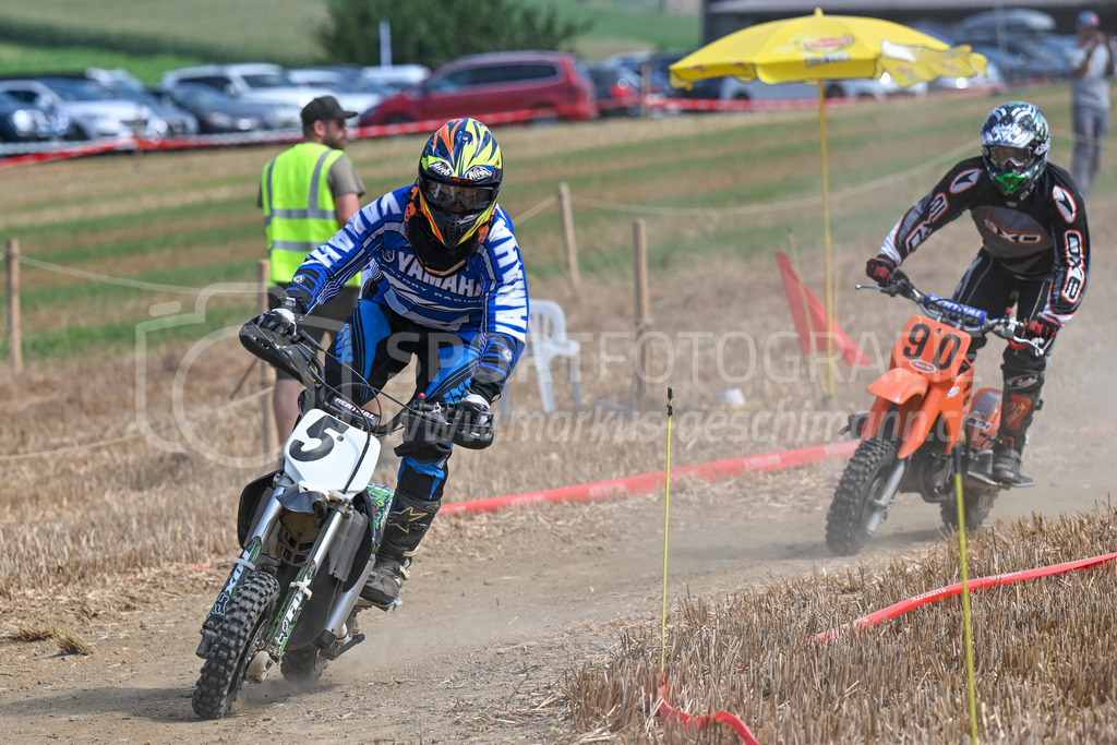 Motortrotti-Rennen Buch am Irchel - 19. August 2023 | Motortrotti-Rennen Buch am Irchel
Buch am Irchel, Kt. Zürich
Bild: Sportfotografie Markus Aeschimann | www.markus-aeschimann.ch - Realisiert mit Pictrs.com