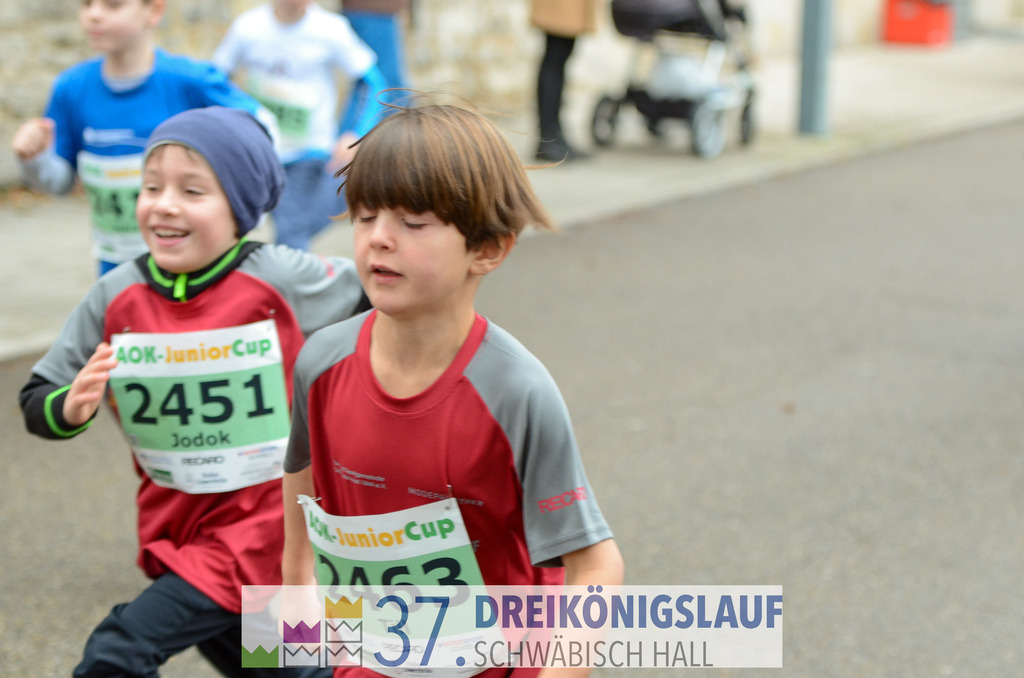 AOK JuniorCup 400m | 3Koenigslauf 2023 - Realisiert mit Pictrs.com