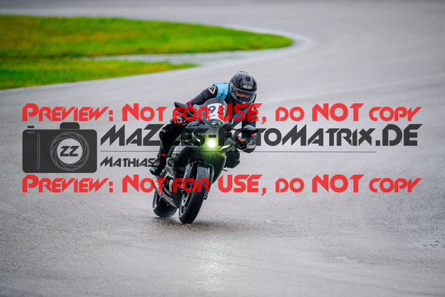 MaZZes_FotoMatrix_240521_6007705_6843 | INST