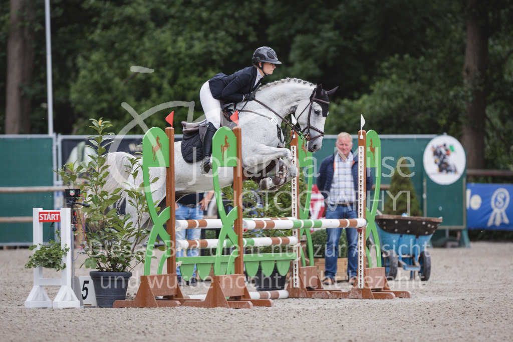 220614_Mühlen_SprPf-A-206 | Late Entry Mühlen
14.06.2022
Springpferde A**
4-6jährige Pferde