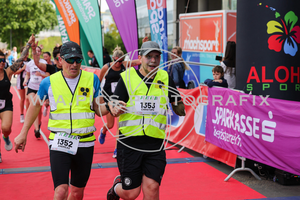 ..... | Int. 3 Brückenlauf Linz, Foto: WAPICS/Binder Manuel