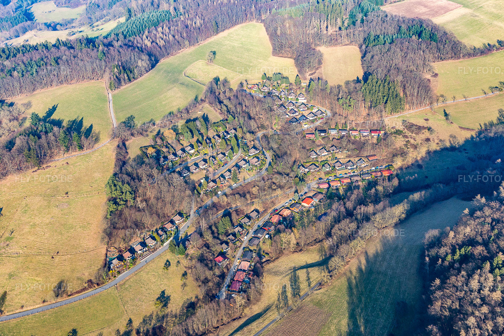 Luftbild: Reichelsheim, Ferienhaussiedlung Unter-Ostern am Formbach im Ortsteil Unter-Ostern in Reichelsheim im Bundesland Hessen in Deutschland. Foto: IMG_096655.jpg vom 14.02.2017 durch Werner Riehm/FLY-FOTO.de