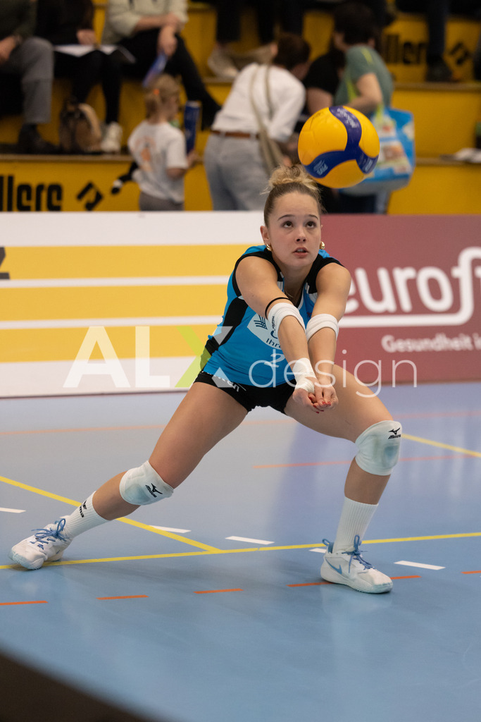 Volleyball I Frauen I Saison 2025-2026 I Volleyball NLA | Women I 1/2 Finals I  VC Kanti Schaffhausen - Sm'Aesch Pfeffingen I 07.03.2026 | 2 Kimi Schnegg (CH) (VC Kanti Schaffhausen) – Libera - Realisiert mit Pictrs.com