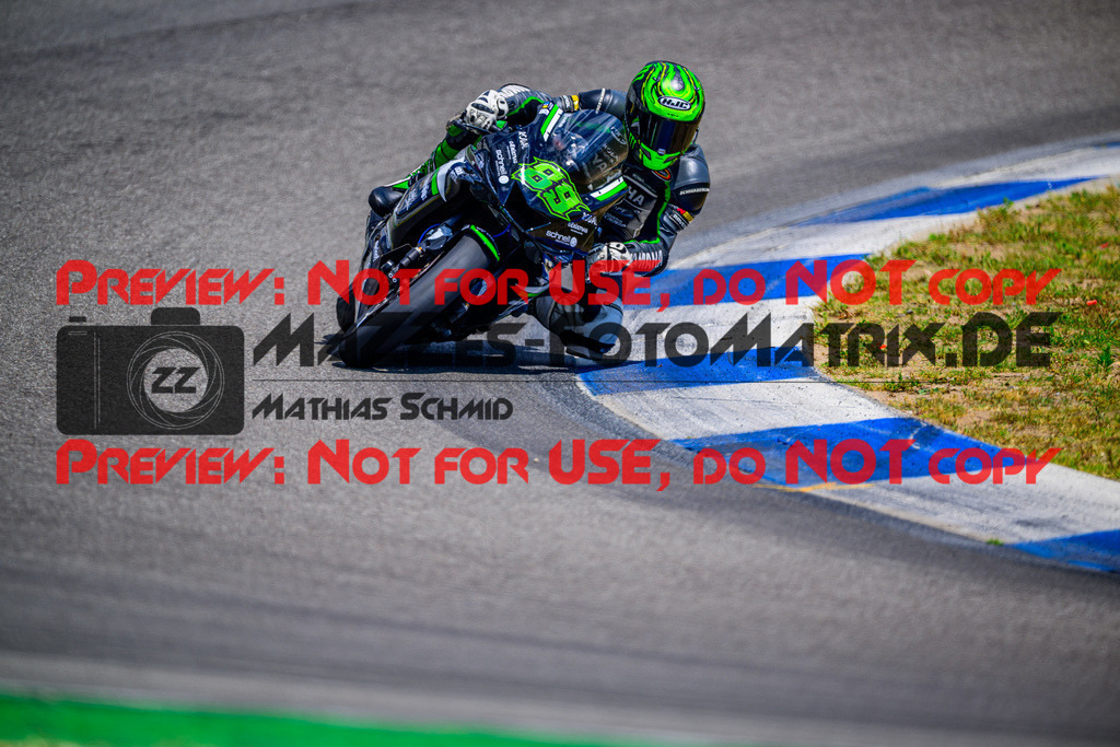 MaZZes_Fotomatrix_20250628_6007705_4413-2 | WEISS