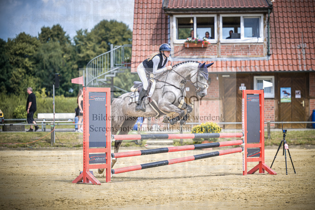 DOS_5792 | Entdecke hochwertige Reitturnierfotos von Foto Oger. Professionell, emotional und authentisch – jetzt Lieblingsmomente im Shop bestellen.Deutschlandweite Turnierfotografie. - Realisiert mit Pictrs.com