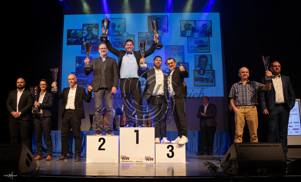 KW Berg Cup Siegerehrung 2025 | Frank Herberich Fotografie, Frank Herberich, Fotografie, Hochzeit, Portrait, St. Peter Ording, Ording, Westerhever, Nordsee, Frank Fotografie, Hardheim,  Odenwald,Walldürn, Band,Eventfotografie - Realisiert mit Pictrs.com