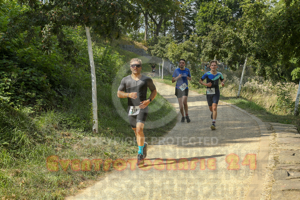 250824_1450_EX1_7757 | Sportfotografie im Rhein-Sieg Kreis, Köln, Bonn, NRW, Rheinland Pfalz, Hessen, etc. Unser Tätigkeitsfeld umfasst den Laufsport vom Volkslauf über den Marathon, Duathlon, Triathon bis zum Ultralauf wie Kölnpfad Ultra oder Schindertrail.