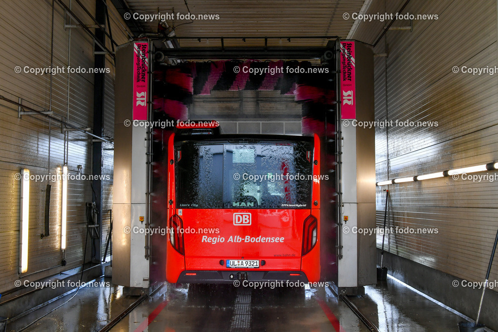 Deutschland_ Baden-Wuerttemberg_ Beimerstetten_ 31.08.2025-5 | 31.08.2025, Deutschland, GER, Baden-Wuerttemberg, Beimerstetten, im Bild Themenbild, LKW-Waschanlage, Buswaschanlage, Beimerstetten, Nutzfahrzeugreinigung, Außenreinigung, Innenreinigung, Waschanlagenservice, Transportlogistik, professionelle Fahrzeugpflege, Reinigungsstation, Flottenpflege, Verkehrsunternehmen, Reinigungstechnik, Straßenfahrzeuge, Schnellreinigung, Buersten, Wasser, Brauchwasser, Nachhaltig, Umweltfreundlich, Pflege, Instandhaltung, Feature, Symbolbild