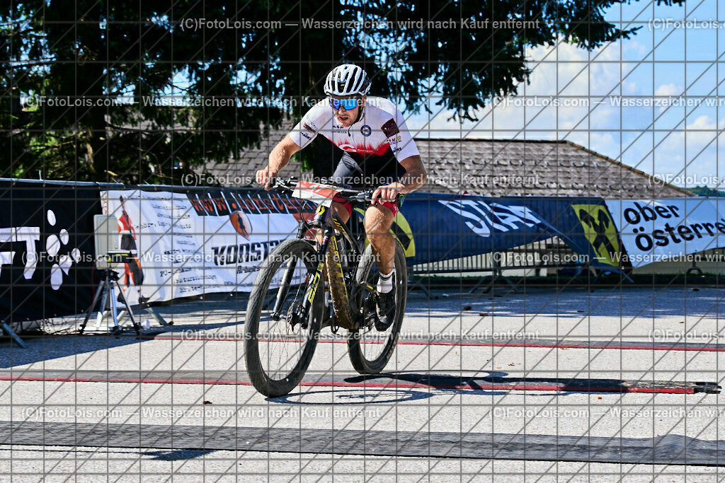ALP7928_XXIX_GRANITBEISSER_Extreme_Ziel_Katzenschlaeger Gabriel | (C)FotoLois.com, Alois Spandl, 29. GRANITBEISSER - Mountainbike-Marathon in St. Georgen am Walde, EXTREME 72,5 km, Sa 2. September 2023.