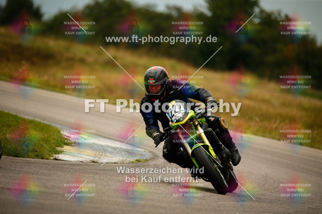 _MOT7250 | Hier findet Ihr Bilder von Touristenfahrten auf der Nürburgring Nordschleife oder von anderen Veranstaltungen die ich besucht habe. Viel Spass beim Durch Schauen 