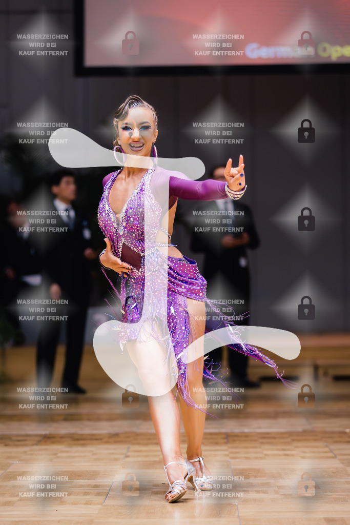 GOC 2025 - WDSF Solo Junior II Latin Female - 2025-08-21-7903 | Webshop for digital downloads and prints of dance sport, event & show photographer Julian Link - Realisiert mit Pictrs.com